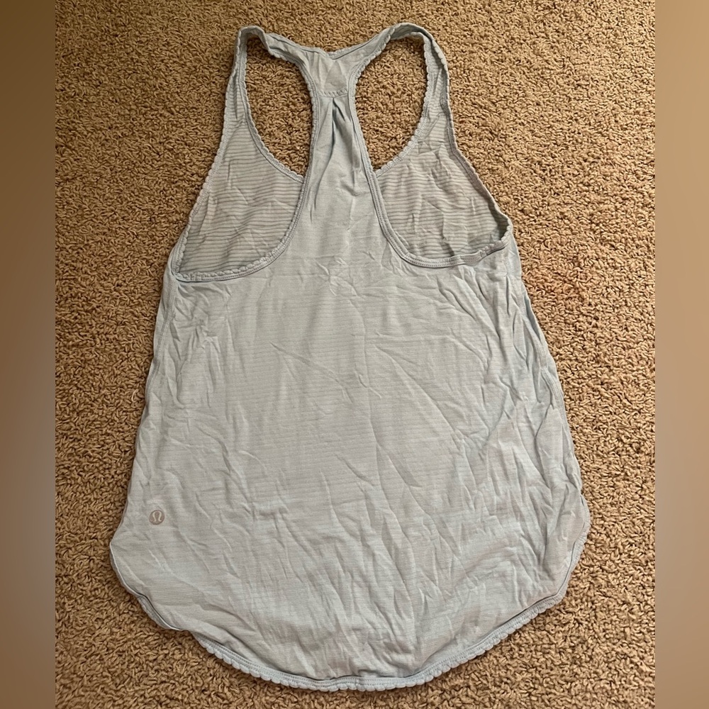 Lululemon Racerback Flowy Tank - Picture 4 of 5